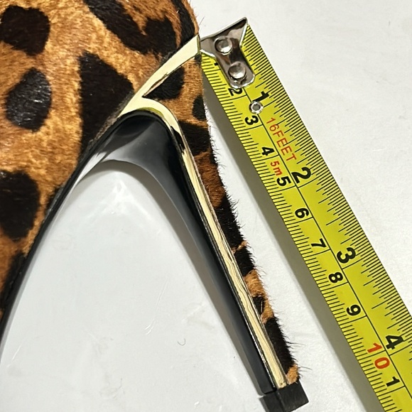 DKNY ANIMAL PRINT SHOE - Picture 5 of 8